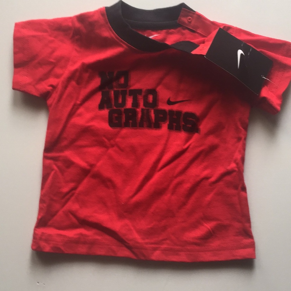 Nike baby T-shirt/6-9mos
